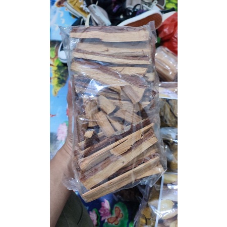 

Bajakah tampala merah dan kuning