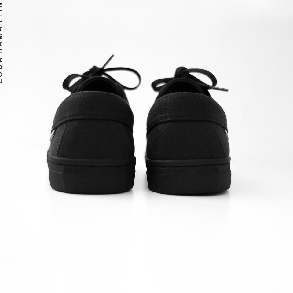 Sale Terbatas Zoda Hamartin Sepatu Pria JOYLAND V2 Triple Black