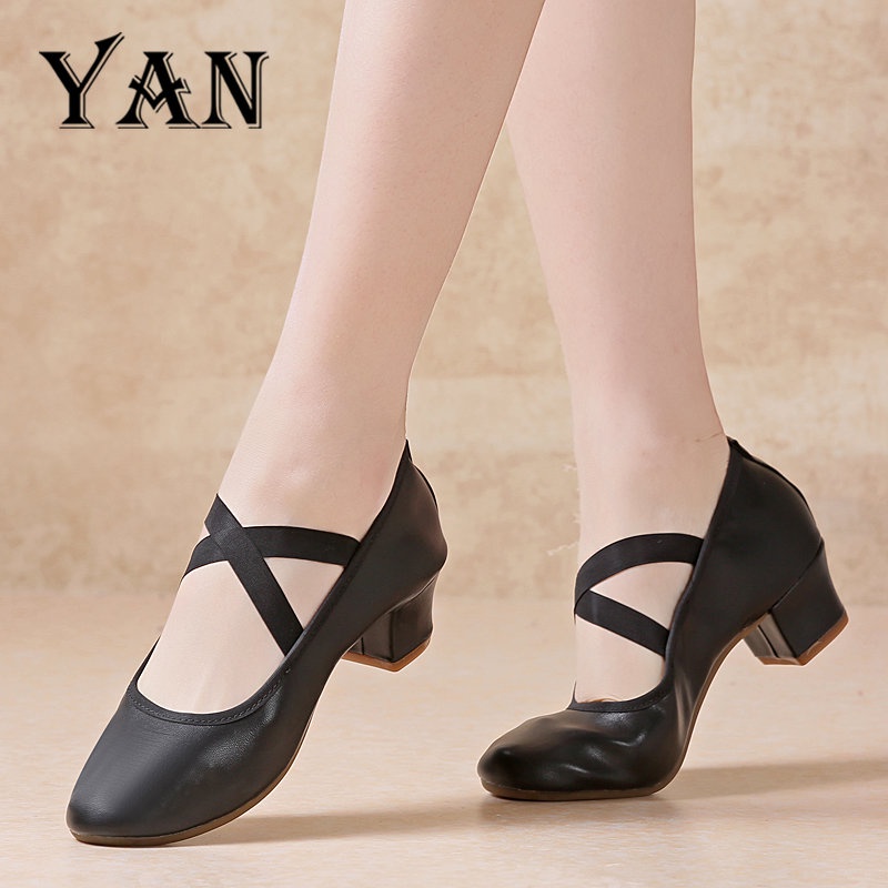 YAN Sepatu Dance Wanita Hak 4cm Sepatu Heels Sepatu Dansa Latin/ Line Dance Heels