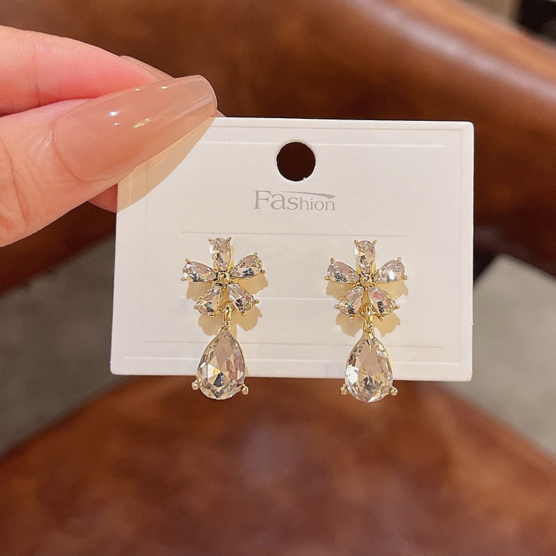 Anting Tusuk Bentuk Bunga Aksen Berlian Imitasi Bahan 925 silver