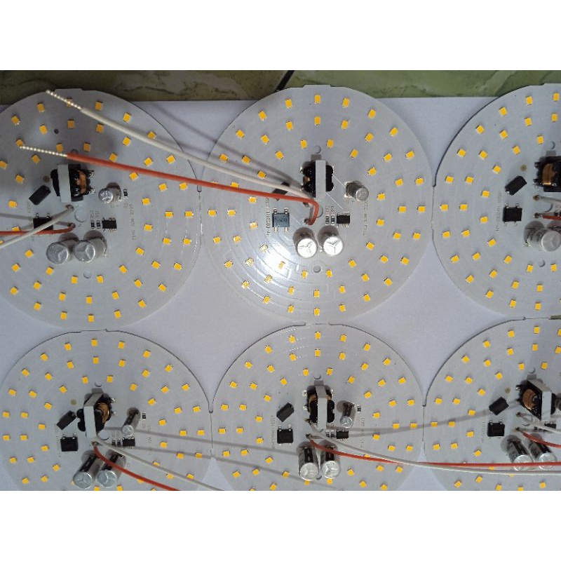 mesin Lampu LED AC 50 Watt kuning
