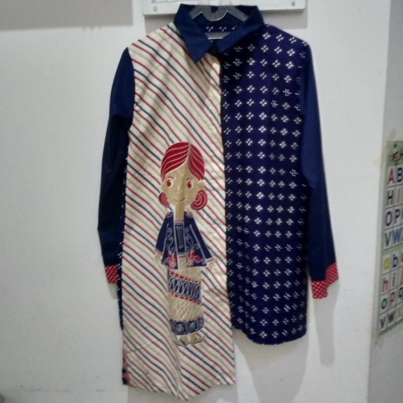 batik  'canting solo' series 'Ayra blouse'