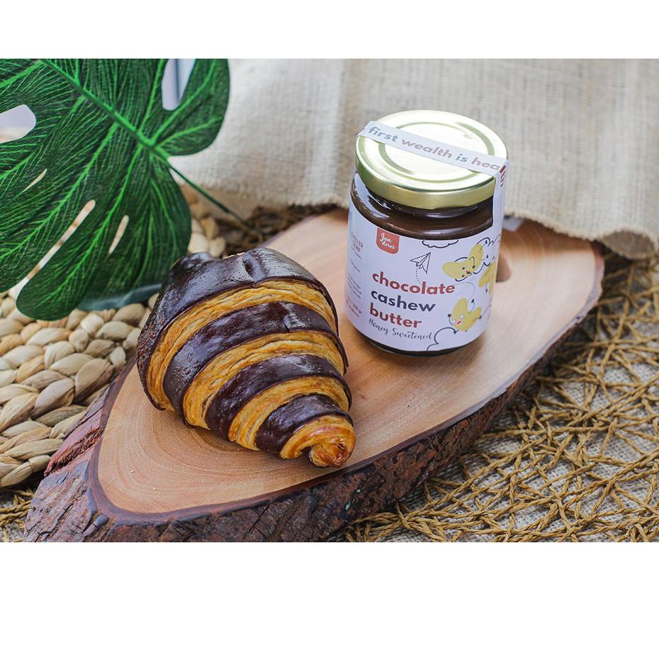 

Ekslusif disini--Cashew Butter Homemade. Selai Cashew Organik Jan Deres 250 Gram