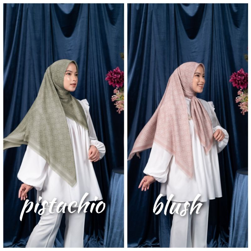 READY MONOGRAM   SCARF BY HEYLOCAL ID