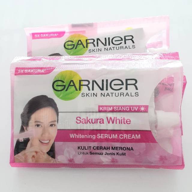 (Sachet) GARNIER SAKURA WHITE/LIGHT COMPLETE CLEANSER 9ML