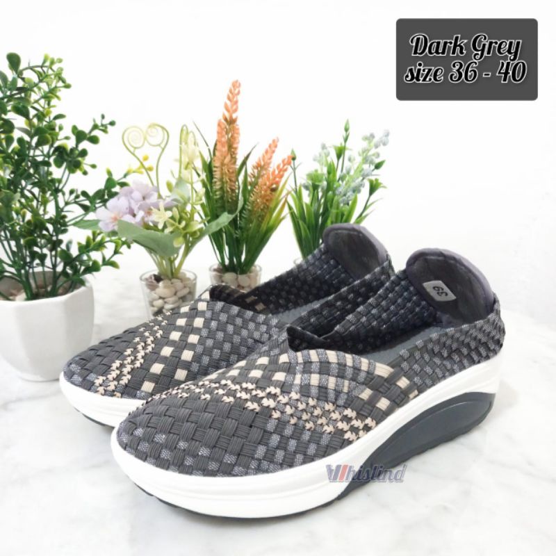 SEPATU WEDGES ANYAM IMPORT SEPATU JOGGING SEPATU JALAN