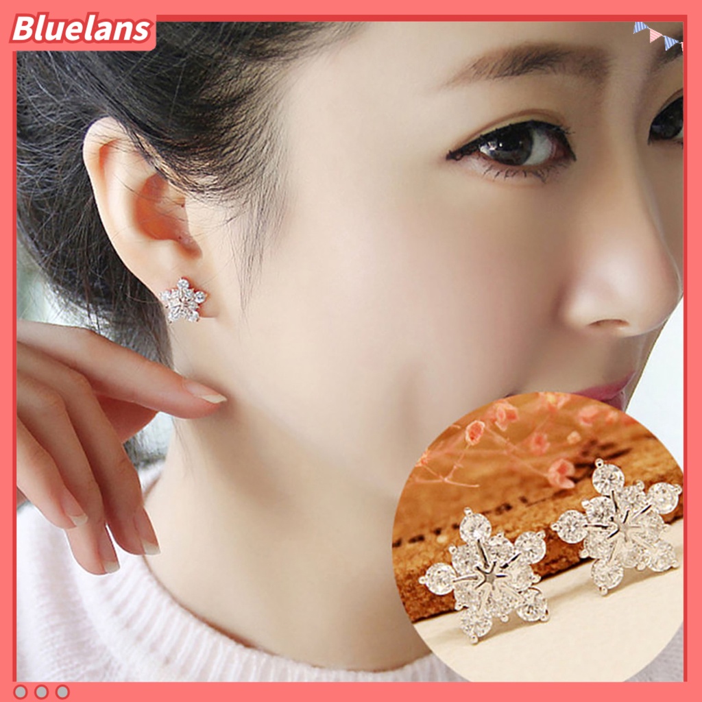 Bluelans 1 Pasang Anting Stud Bentuk Snowflake Untuk Pesta