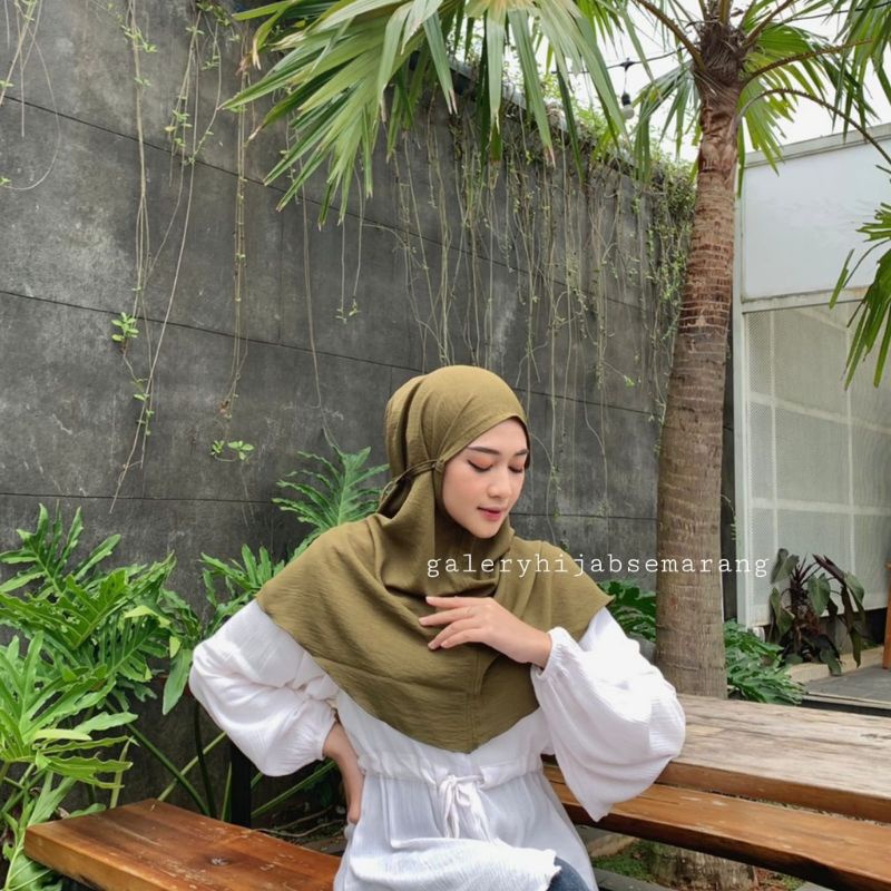 Hijab Bergo Maryam Kancing crinkcle/air flow premium