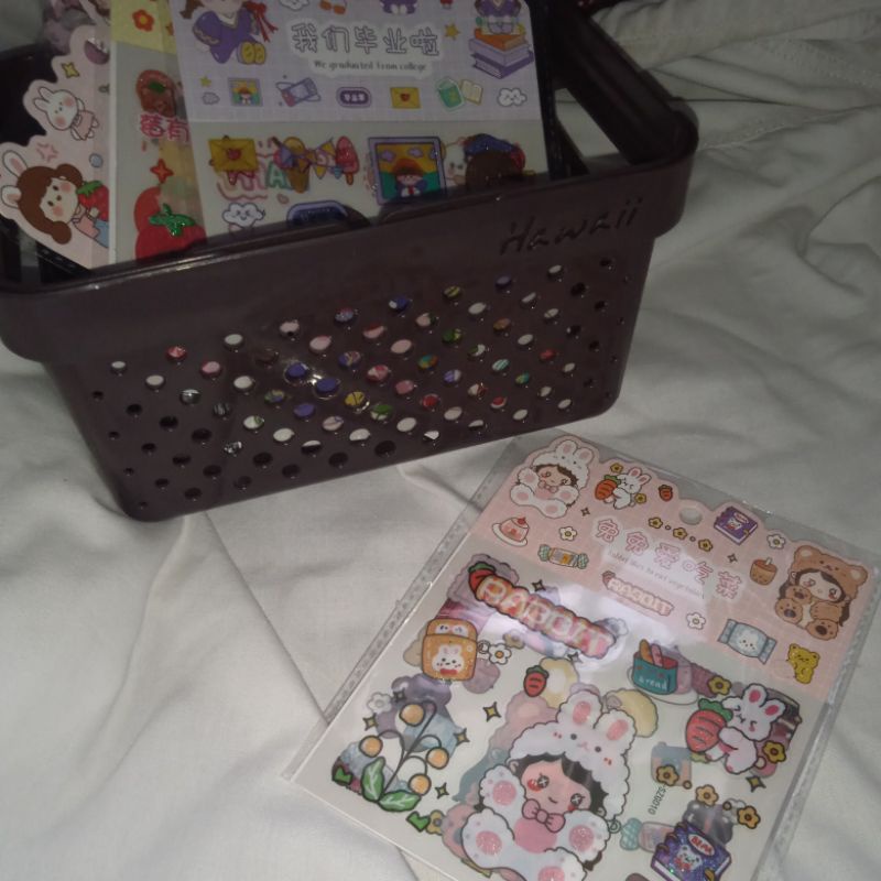 

stiker lucu isi 3 lembar anti air