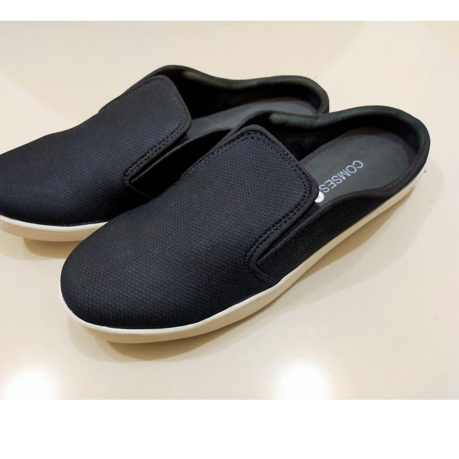 Harga Termuraah Sepatu Slop Pria Bahan Levis Murah Ringan Buat Nyantai Original