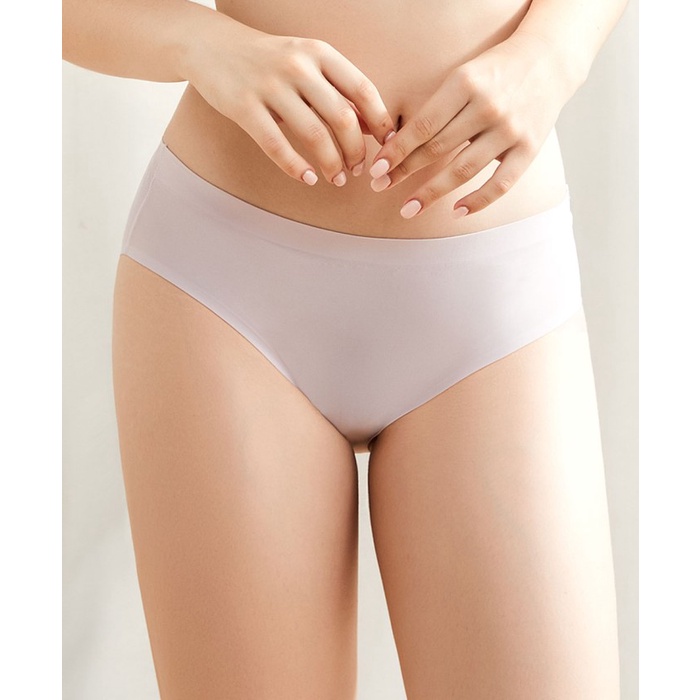 Cd Wanita Panty (Celana Dalam) Young Hearts Laminated Essential Midi Y27-000617