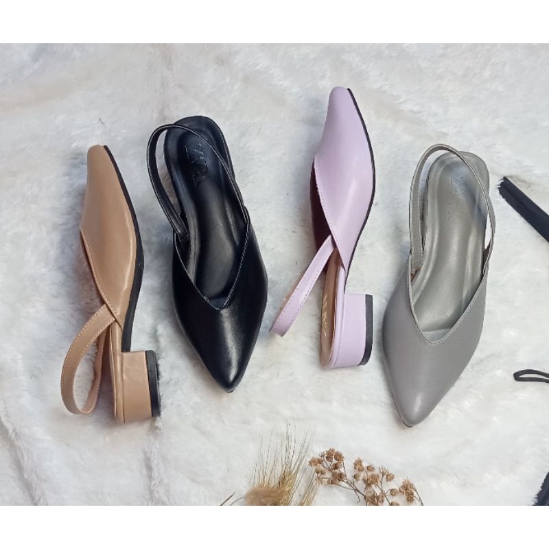 Sepatu wanita model bapau tali belakang 3 cm