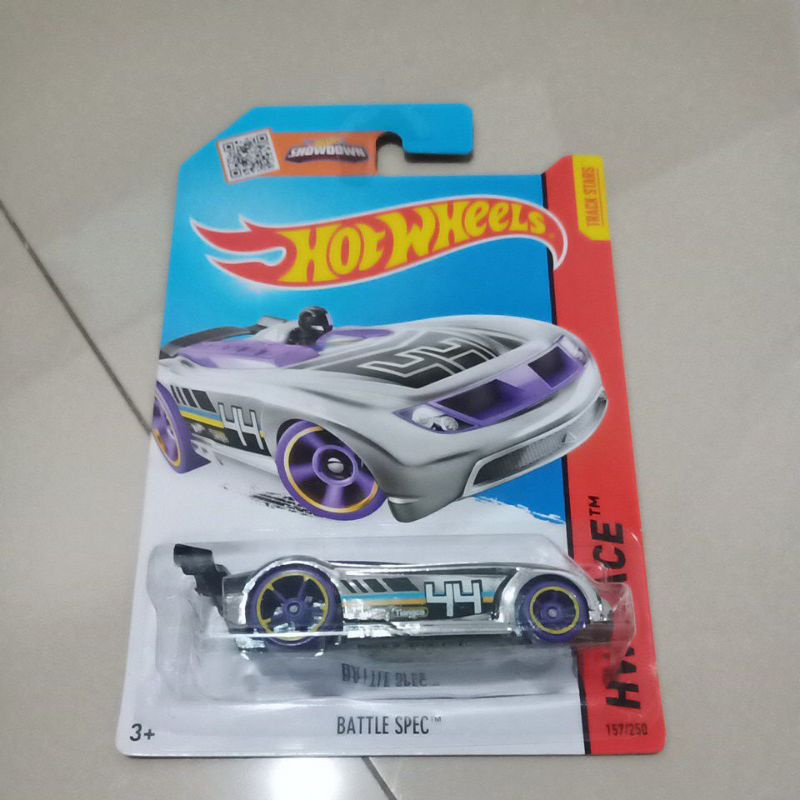 battle spec hotwheels race