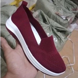 SEPATU RAJUT IMPORT/ SEPATU NAZARU IMPOR ORI/ SEPATU NAZARU TANPA TALI/ SEPATU NAZARU SPORT SLIP ON TERLARIS