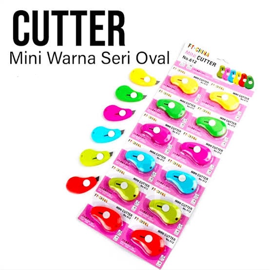 

Cutter Mini Warna RANDOM