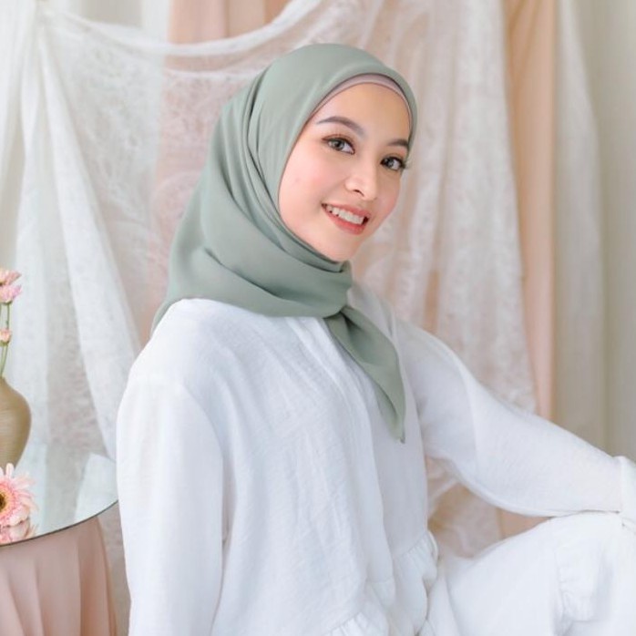 Bella Square Pollycotton Premium - Kerudung Segi empat 50 Warna (Best Seller)