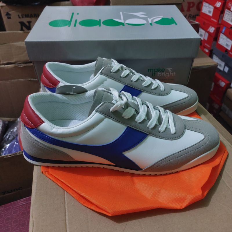 Sepatu Diadora Durano (M) Size 43 Original
