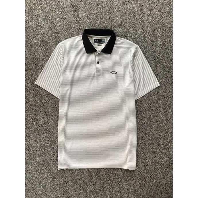 Kaos Polo Golf O akl ey striped Gravity