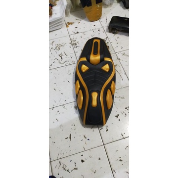 Jok modifikasi Honda Beat Fi New Model Retro/Predator/Jok-Kulit Motor Beat Fi New Model Retro Mbtech