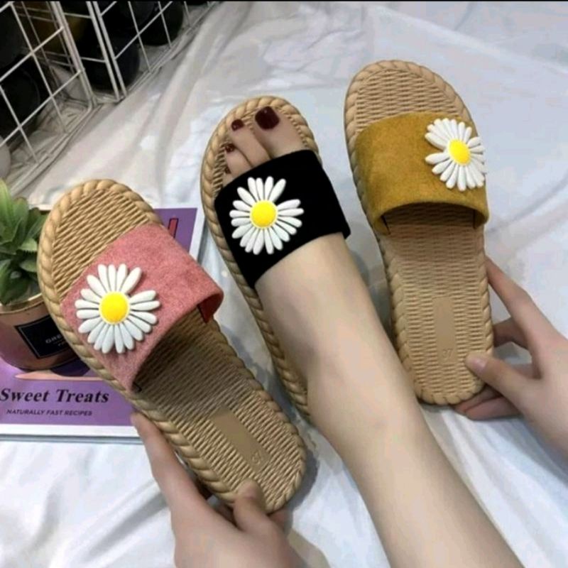 sandal slop kokop wanita model buga matahari