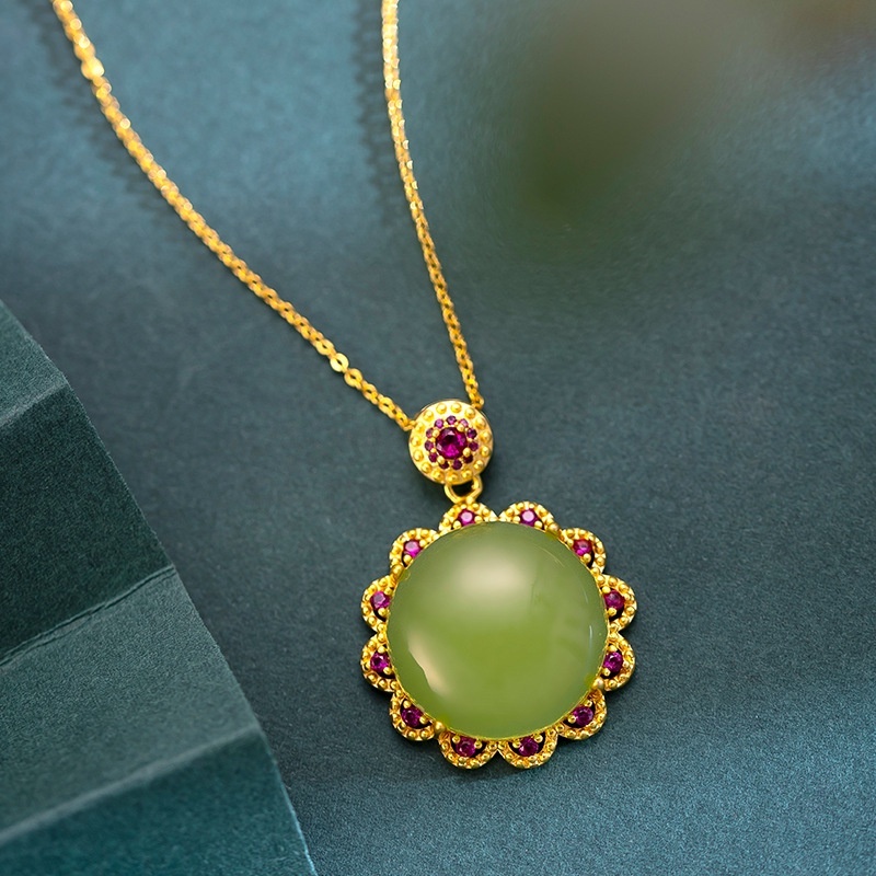 Goldkingdom Perhiasan Fashion Emas Asli Kadar 375 Bangkok Aksesoris Ready Stock Istana Gaya Lady Kalsedon Bertatahkan Bunga Matahari Liontin Klavikula Rantai