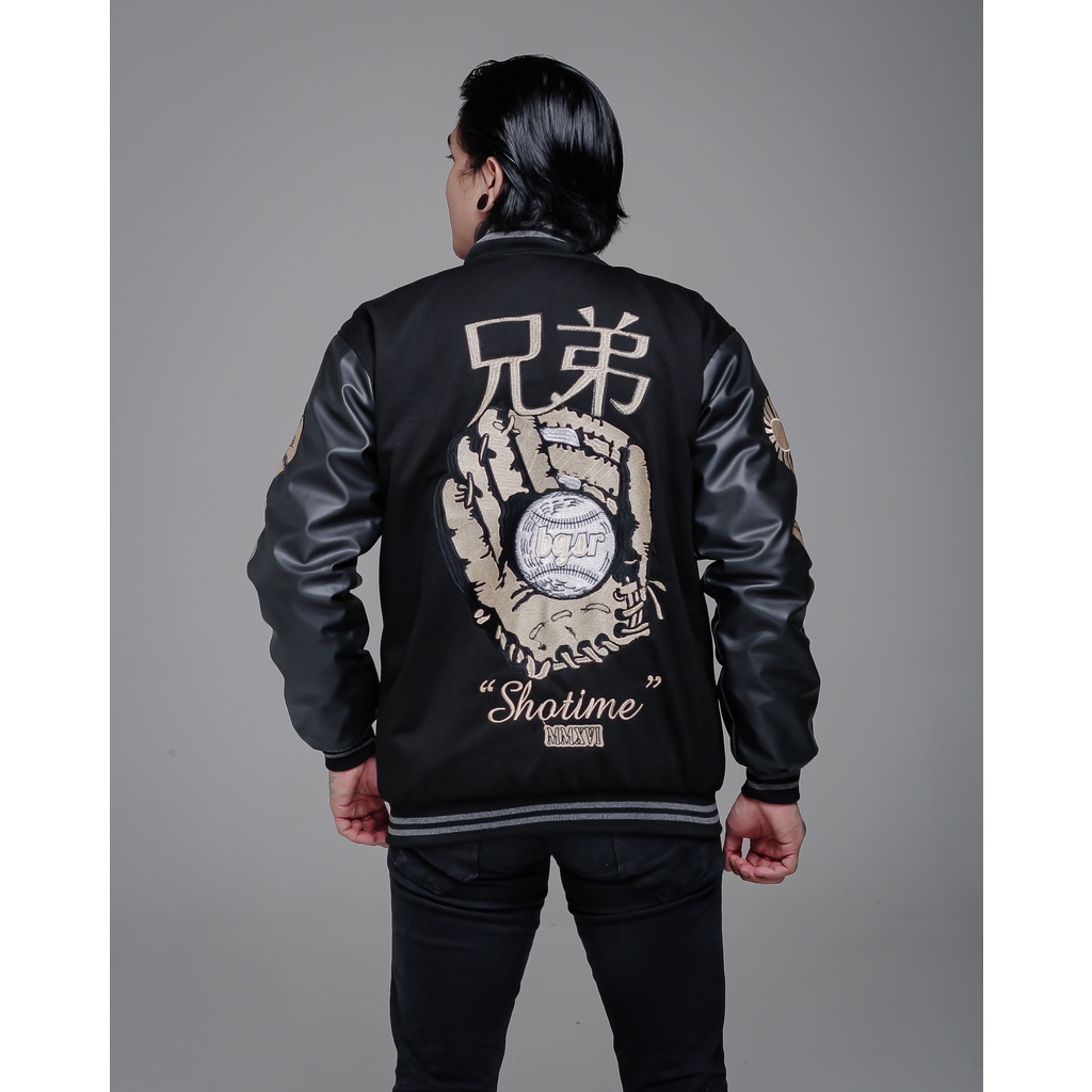 Vasity Jacket Retro Jaket Varsity Baseball Unisex Pria Wanita Outdoor Trendy Model Terbaru Jaket Baseball Japan Style Premium