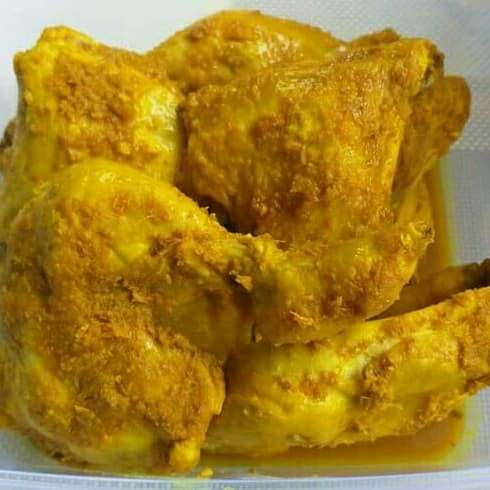 

ayam ungkep bumbu kuning spesial siap goreng frozen