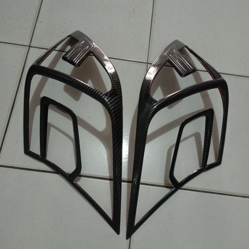 Garnis lampu belakang Honda Brio all new