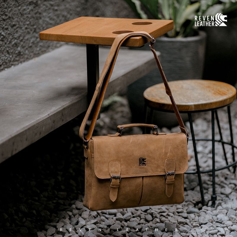 Tas laptop selempang pria tas kerja pria kulit asli premium crazy horse original bisa di jinjing ata