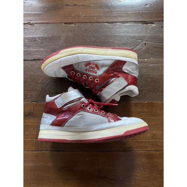 Bally second original