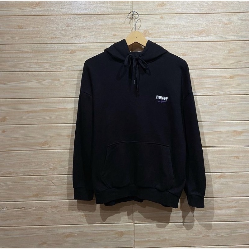 Hoodie never insight