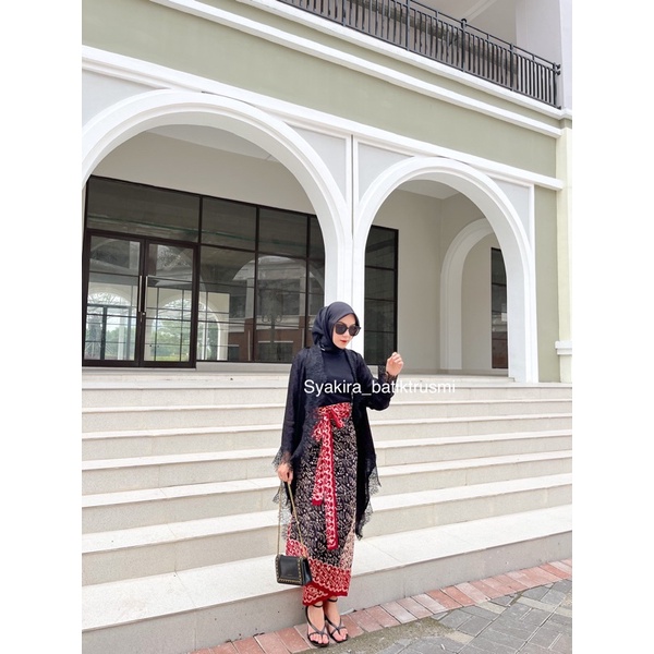 READY One Set Outer Lace