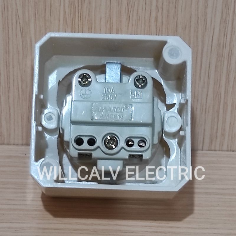 1 KOTQK 15 PC STOP KONTAK OB SEGI AMASCO TEMPEL TEMBOK AMC616 / STOP KONTQK OB AMASCO AMC616