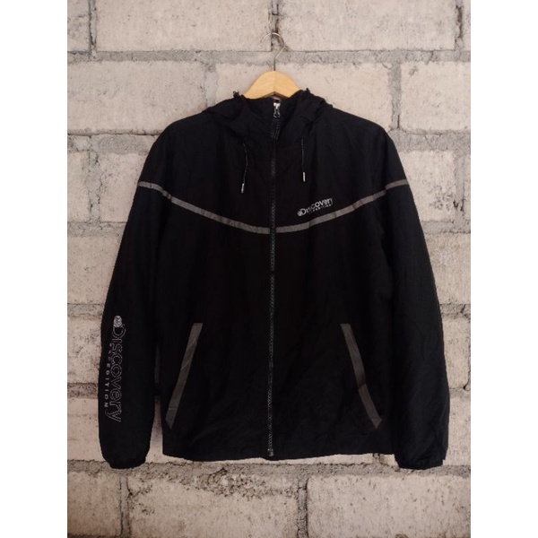 Jaket Outdoor Discovery Expedition Hitam