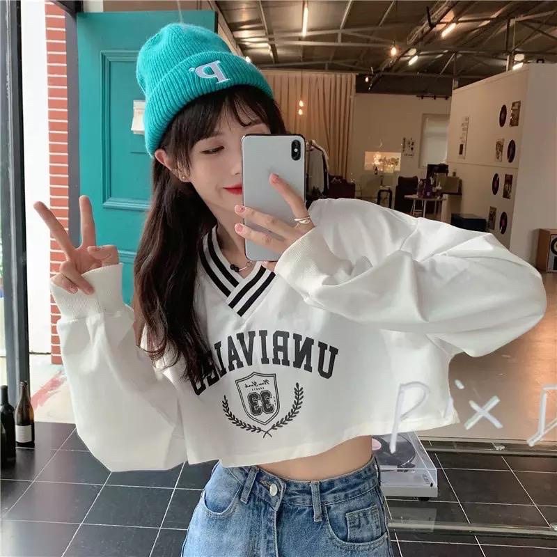 Sweater Crop Wanita Korean Style - Sweater Unrivaled Sweatshirt Crop - Sweater