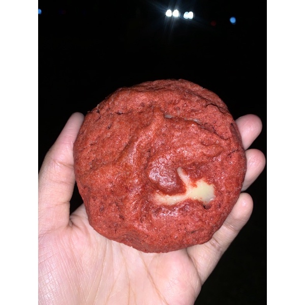 

Redvelvet cream cheese cookie