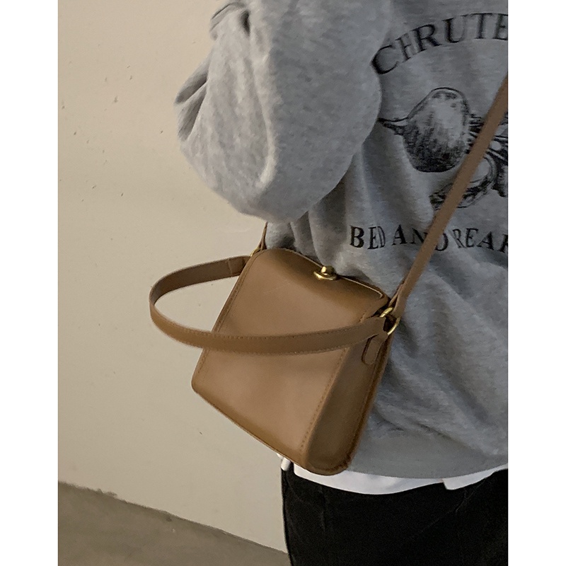 Suhao All-Match In Messenger Bag Wanita 2021 Baru Fashion Trendi Retro Portabel Tas Persegi Kecil French Niche Tas Bahu