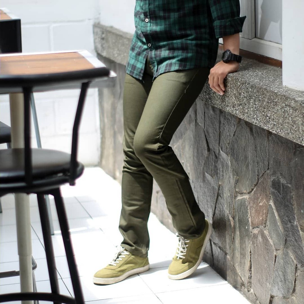 [TERLARIS] celana Panjang slimfit stritd  Chino/Cino/Chinos Pria/Cowok Standar - Krem(Cream)/Abu(Grey)/Hitam(Black)