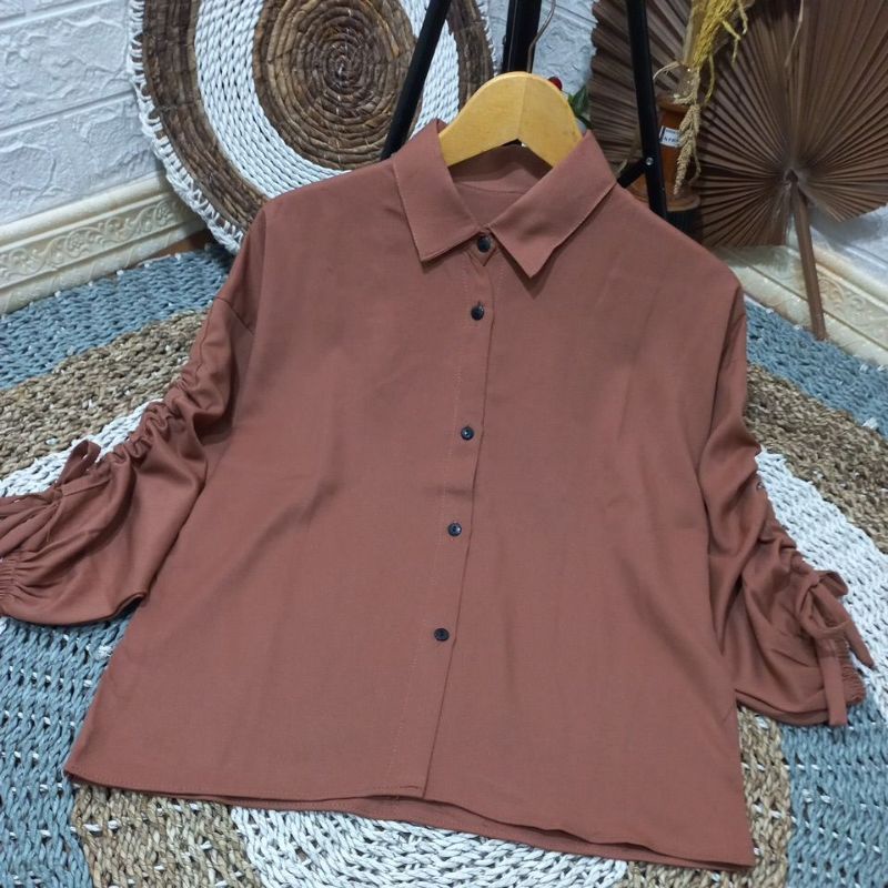 BLOUSE SHAKILA SERUT LENGAN