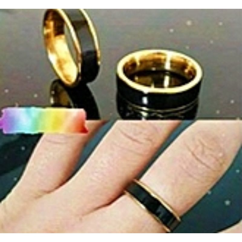 CINCIN TITANIUM HITAM LIST GOLD STAINLESS STEEL BAGUS BERKUALITAS PRIA WANITA TERBARU TUNANGAN