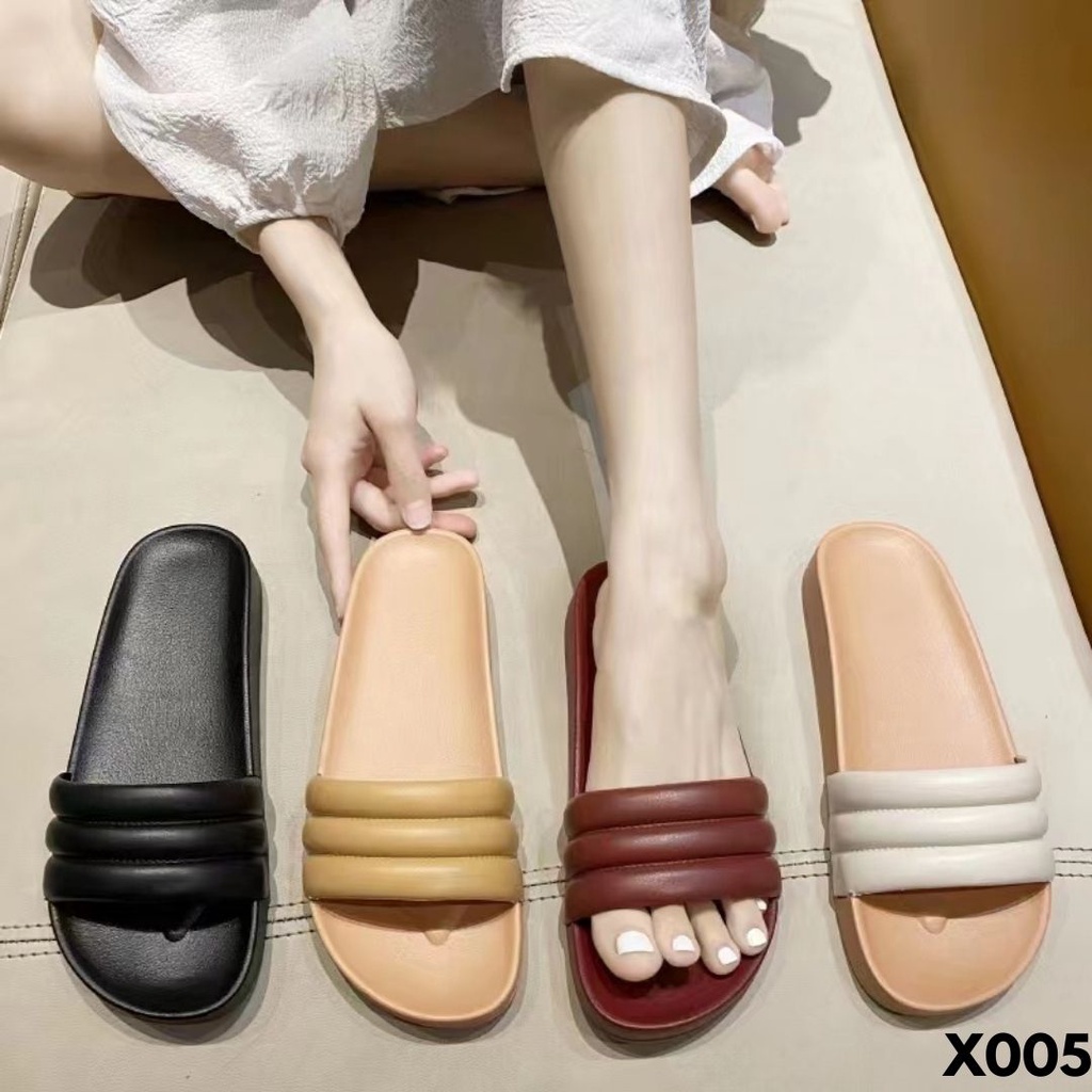 SANDAL WANITA KEKINIAN MODE SLIDES ANTI NORAK DILOVE BANYAK ORANG RUBBER IMPORT 005