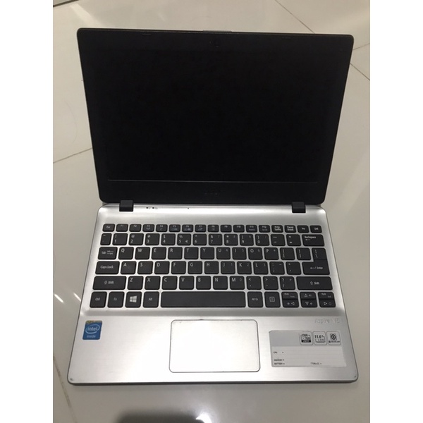 Laptop acer bekas siap pakai
