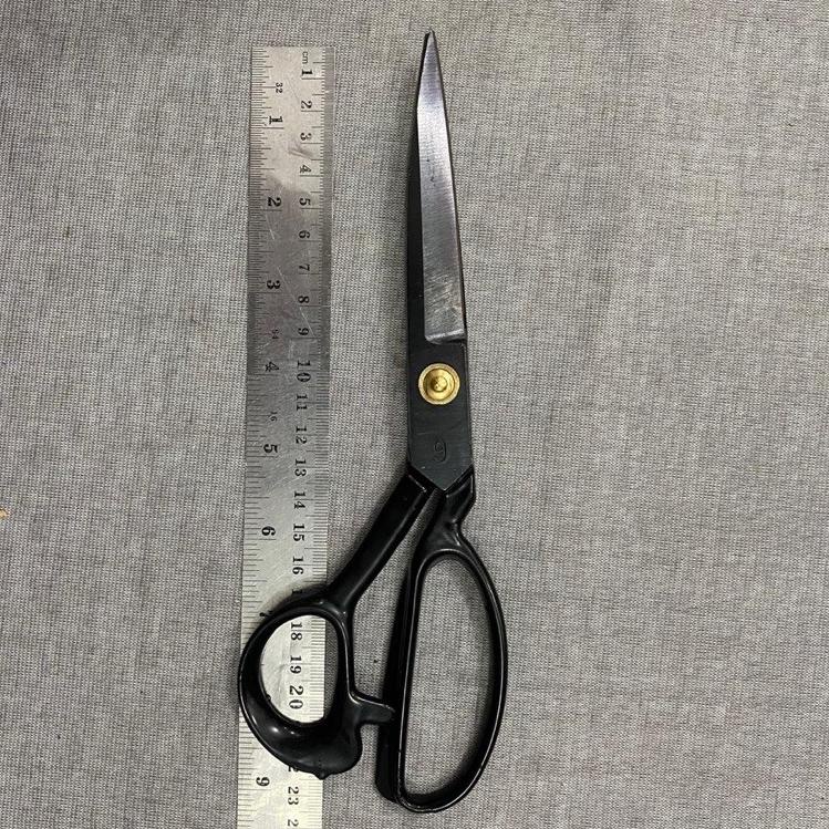 

lxlt GUNTING SHUAIPU Baja Hitam 8 INCH / 9 INCH / 10 INCH / 12 INCH Gunting Bahan / Kain / Gunting penjahit alat jahit zkmd391