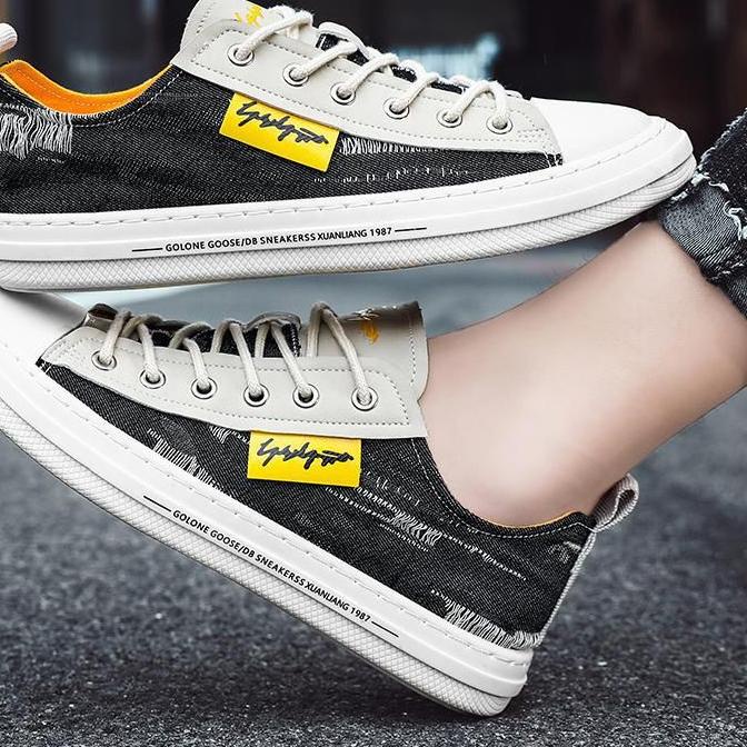 NEW PRODUCT  1.1 Sepatu Pria Sneakers kasual Golone Original Import levis [KODE 221]