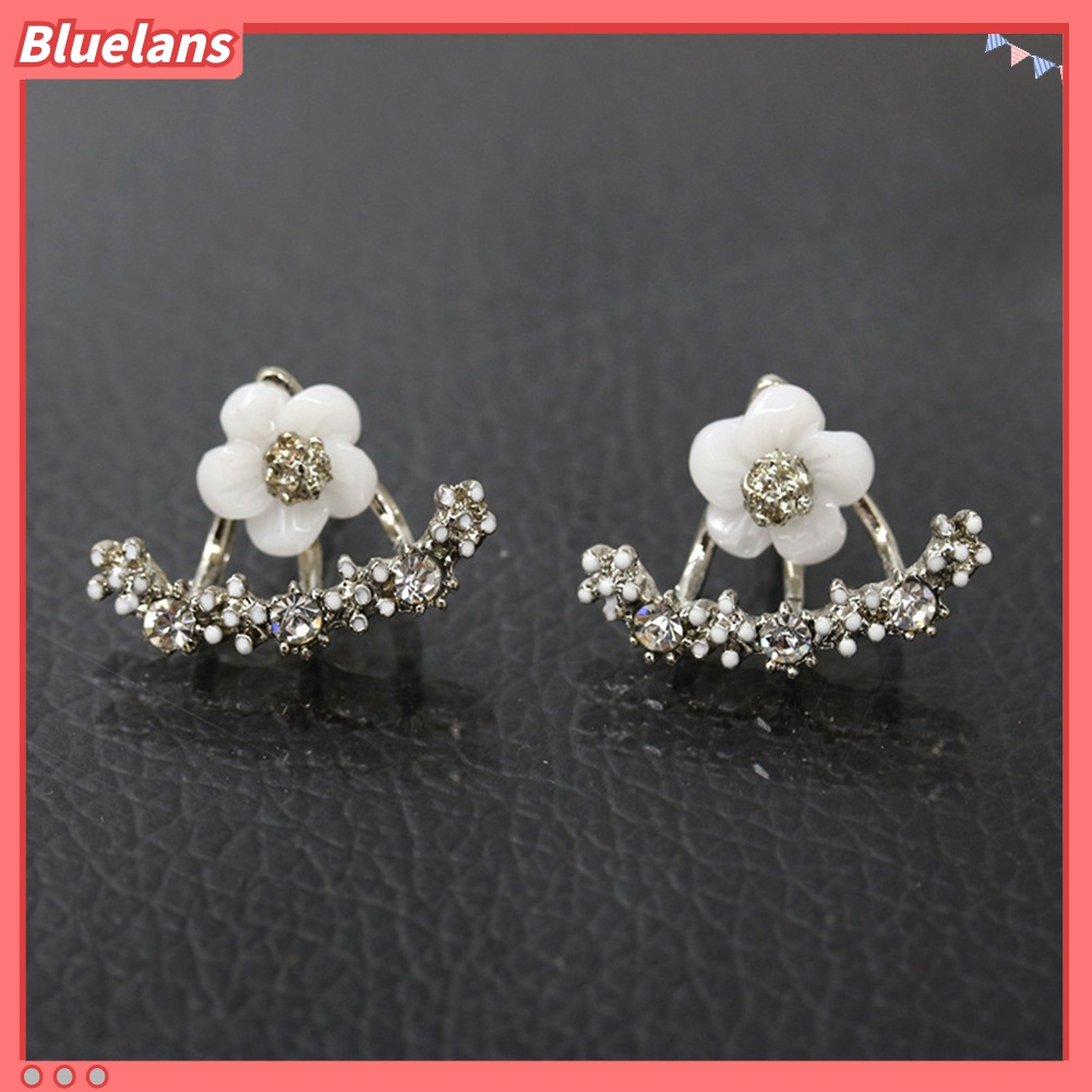 Anting Stud Desain Daisy Aksen Berlian Imitasi Untuk Wanita