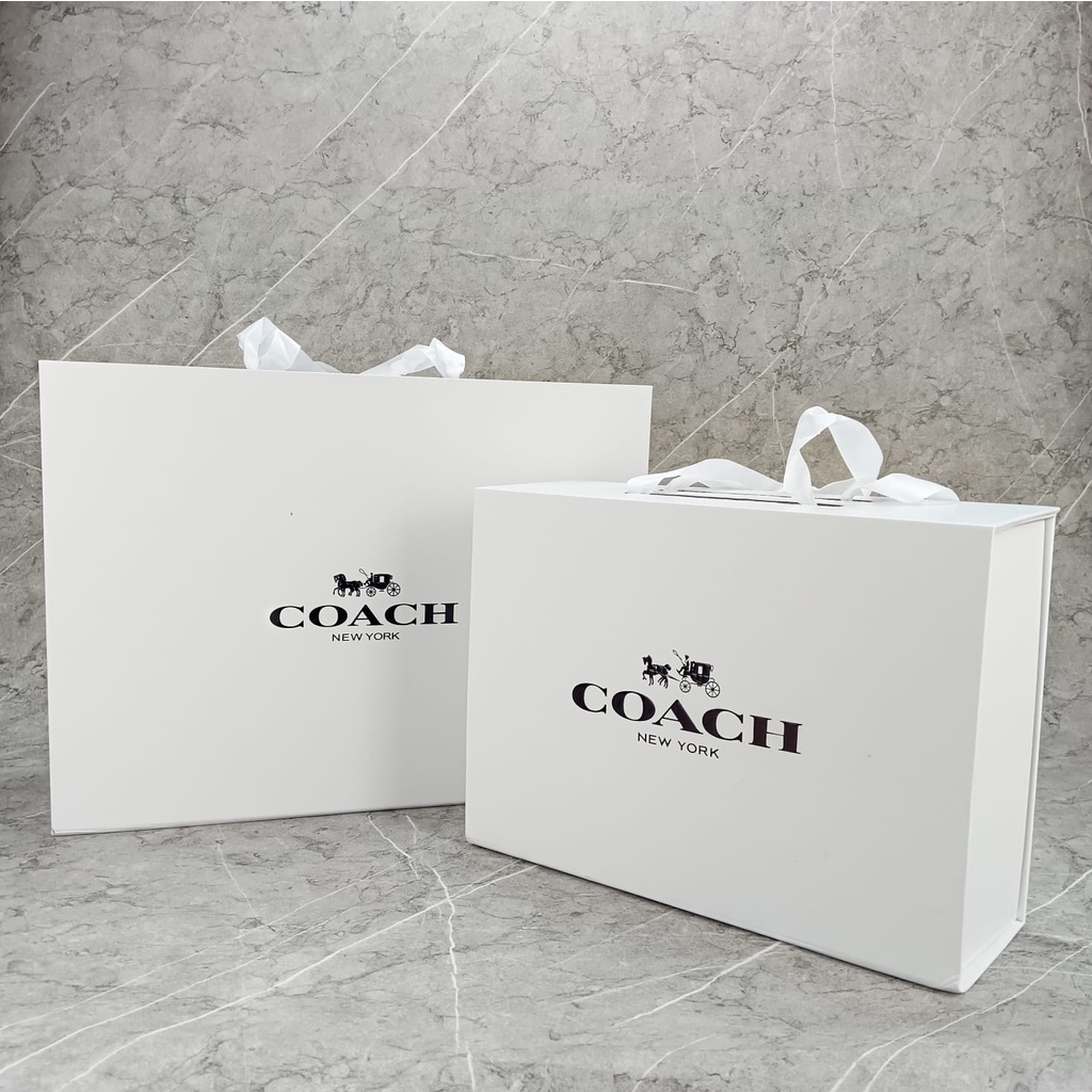 COACH Original Carton Gift Box Folding Box High-end Carton Premium Gift Box