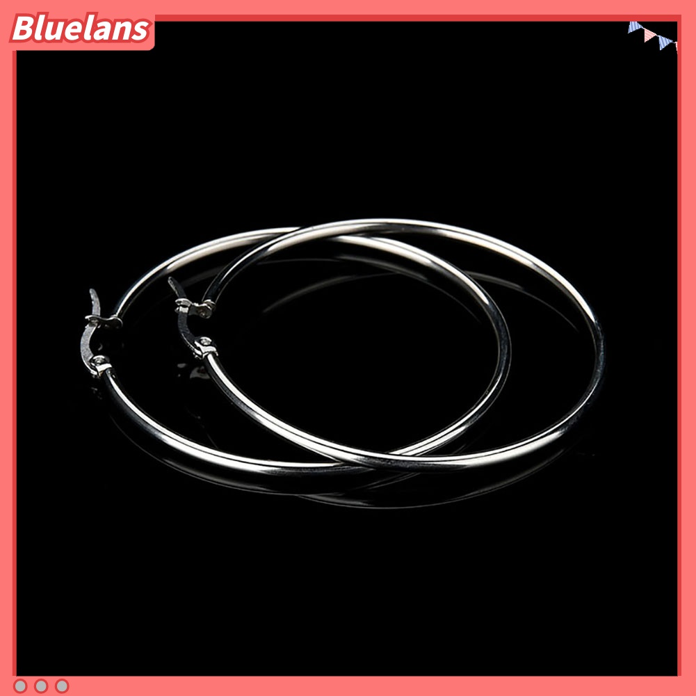 Anting Hoop Bentuk Lingkaran Besar Bahan Stainless Steel Untuk Wanita