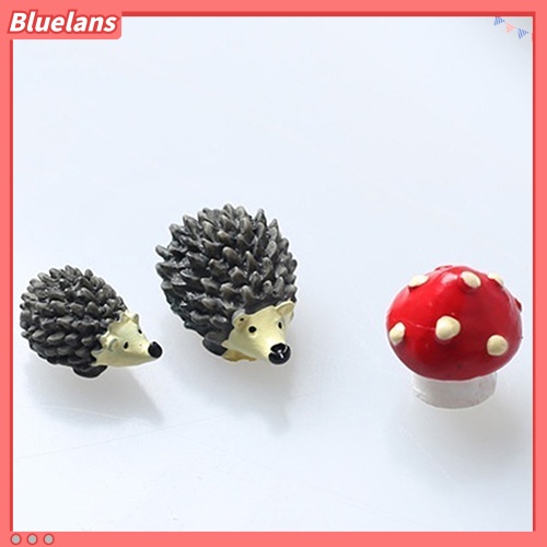 3 pcs/Set Miniatur Landak dan Jamur Polkadot Merah Berbahan Resin untuk Lanskap Taman Lumut