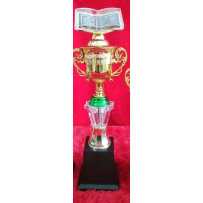trophy piala manasik satuan 214