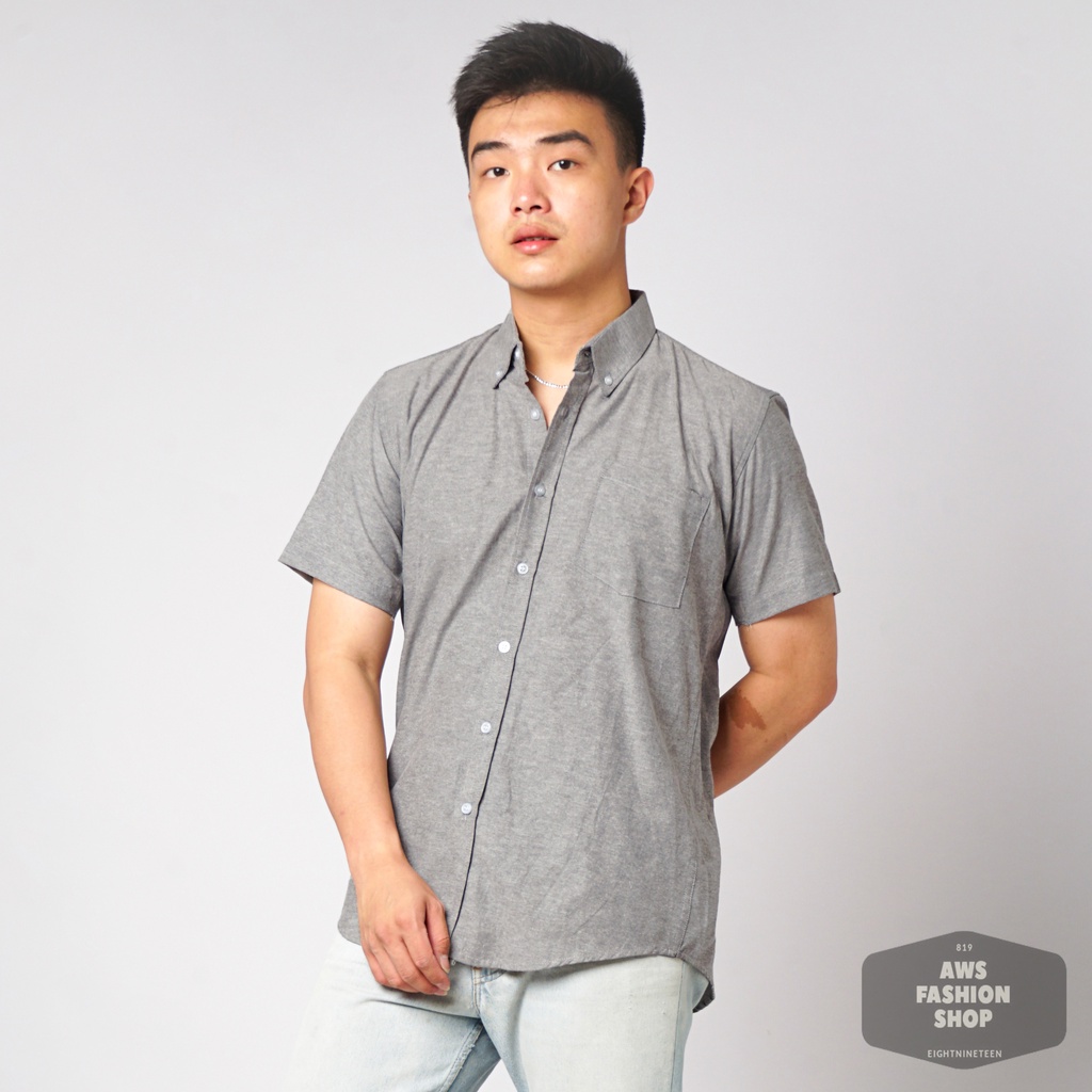 819 Kemeja Pria Lengan Pendek Polos Hitam Jeans Oxford Basic SIMPLE Slimfit Casual Tersedia Ready Sampai Size JUMBO BIG SIZE XXL XXXL